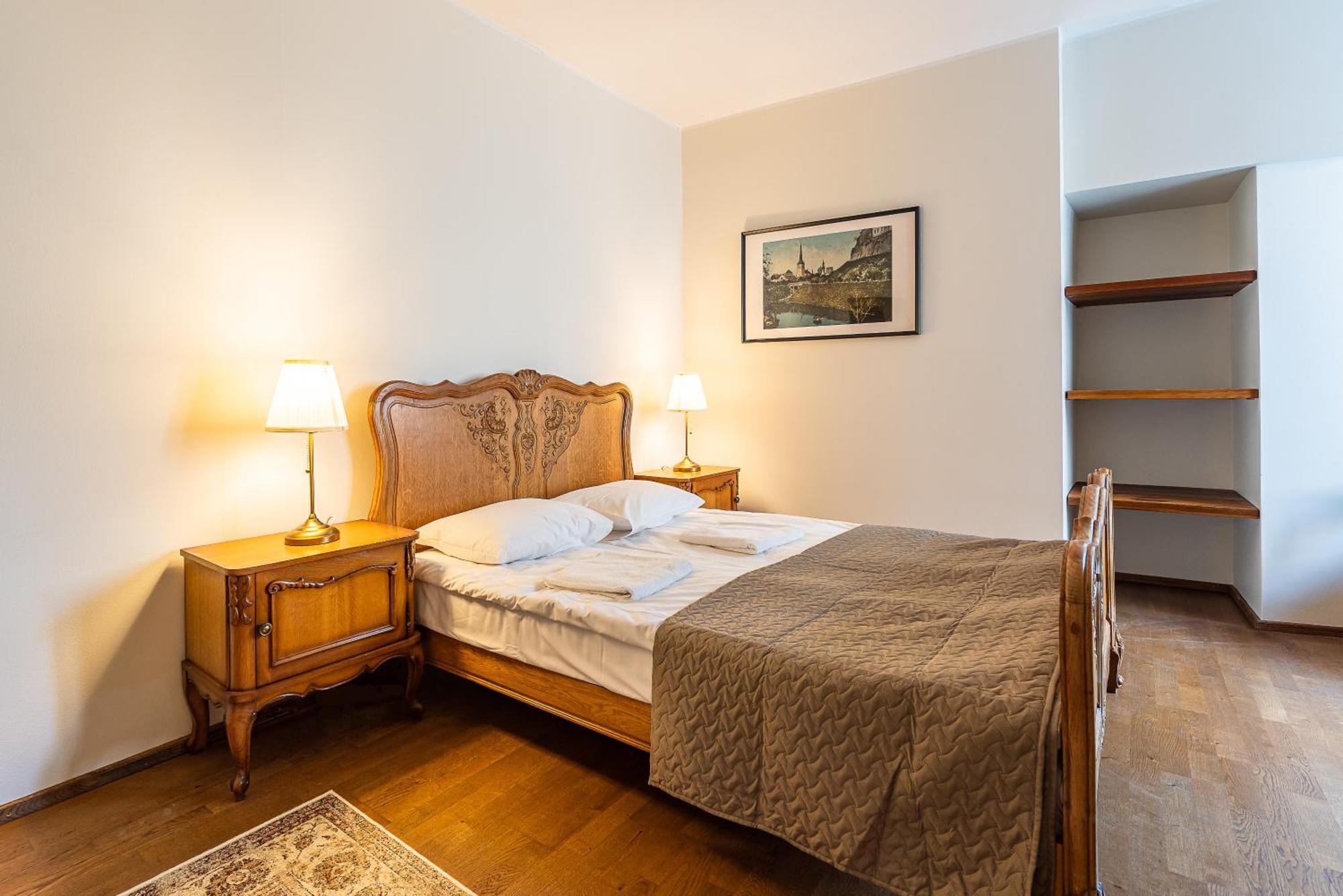 Old Town - Oleviste Apartment Талин Стая снимка